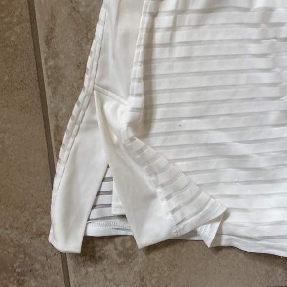 InPhorm NYC tennis skirt and tank - Picture 3 of 3